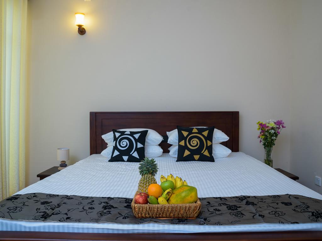 Hotel The Lavinia House Dehiwala-Mount Lavinia Exterior foto