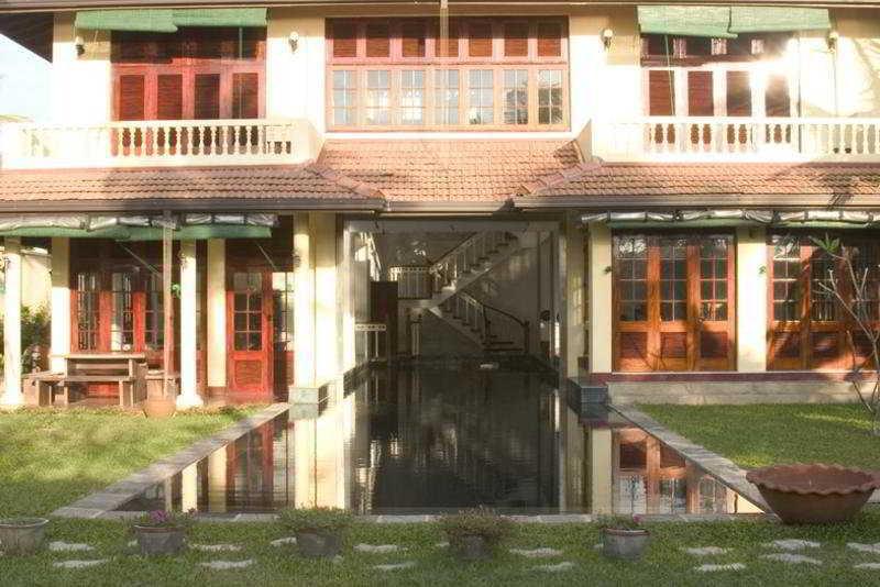 Hotel The Lavinia House Dehiwala-Mount Lavinia Exterior foto